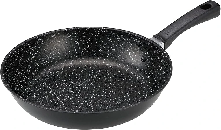 Chảo rán siêu nhẹ KAI, 26cm, trọng lượng nhẹ, hiệu suất nhiệt cao, dùng được cho bếp gas và bếp từ, không chứa PFOA và PFOS.